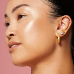Rare Beauty Positive Light Silky Touch Highlighter Shade Exhilarate