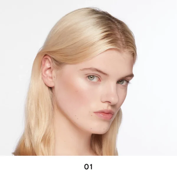 Gucci Poudre de Beauté Éclat Soleil Bronzing Powder - 01 - fair