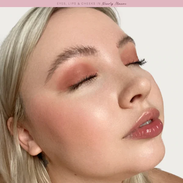 Rare Beauty Stay Vulnerable Melting Blush - Nearly Mauve