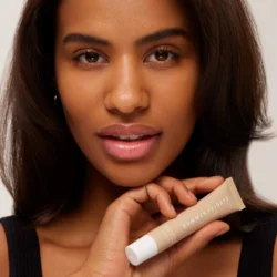 Summer Fridays - Lip Butter Balm Treatment for Hydration + Nourishing Shine Vanilla - sheer clear .5 oz/ 15 g Summer Fridays Lip Butter Balm Treatment for Hydration + Nourishing Shine allure 2024 Best of Beauty Award Winner