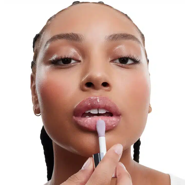 YSL LOVESHINE PLUMPING LIP OIL GLOSS Shade 01 Model