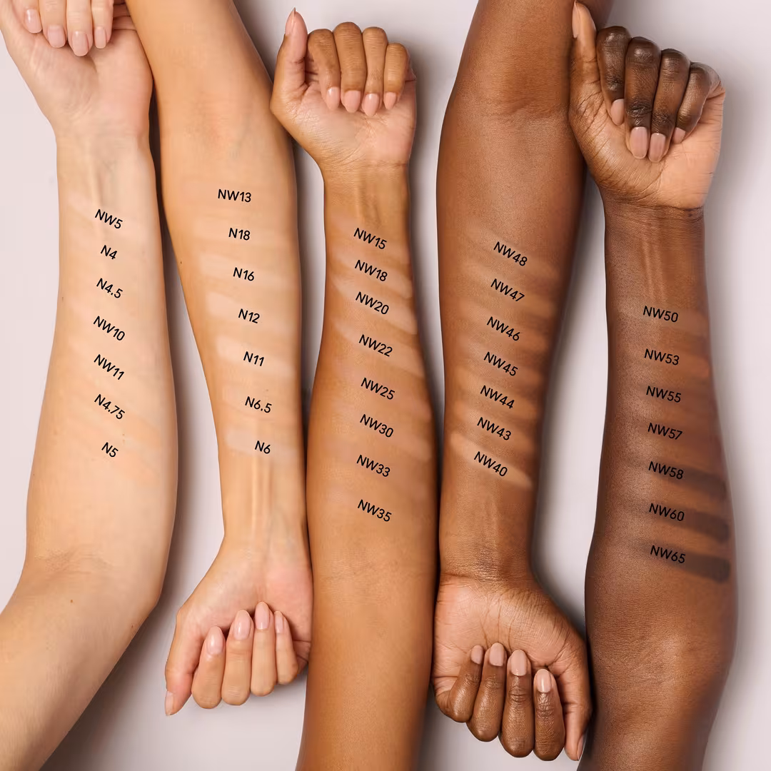 MAC New Studio Fix Powder Plus Foundation | NC20